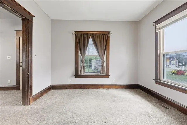 $159,900 | 408 South Shaw Street, Richmond, MO 64085