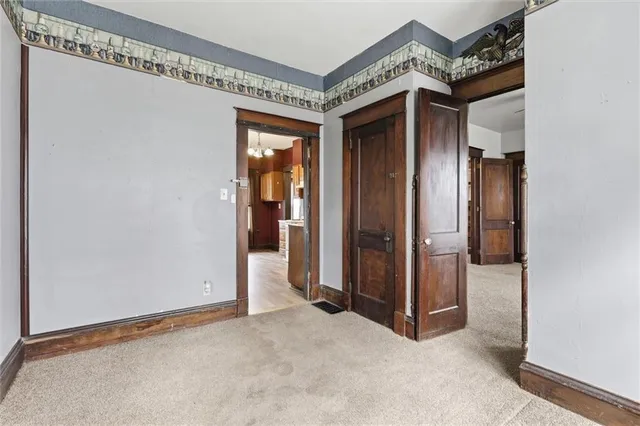 $159,900 | 408 South Shaw Street, Richmond, MO 64085