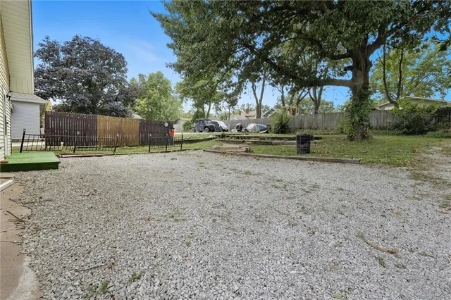 $159,900 | 408 South Shaw Street, Richmond, MO 64085