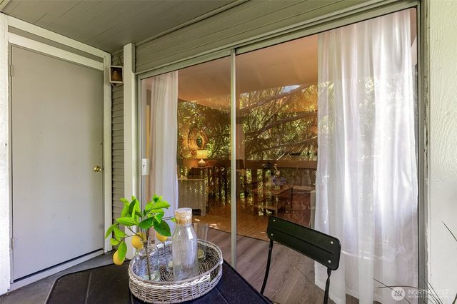 $365,000 | 17109 Northeast 45th Street, Unit 36, Redmond, WA 98052