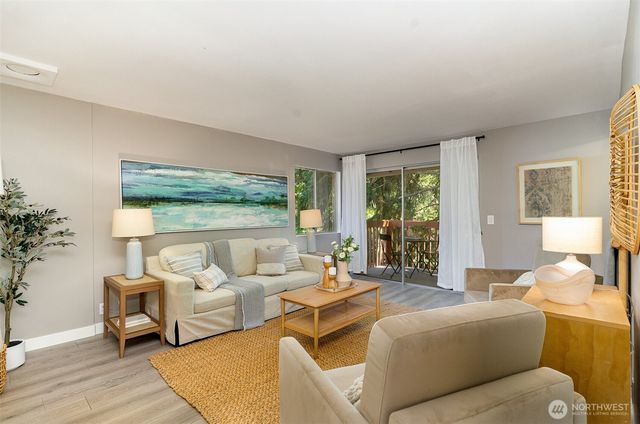 $365,000 | 17109 Northeast 45th Street, Unit 36, Redmond, WA 98052