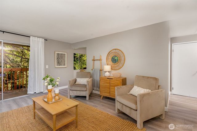 $365,000 | 17109 Northeast 45th Street, Unit 36, Redmond, WA 98052