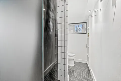 $498,000 | 2115 West 71st Terrace, Prairie Village, KS 66208