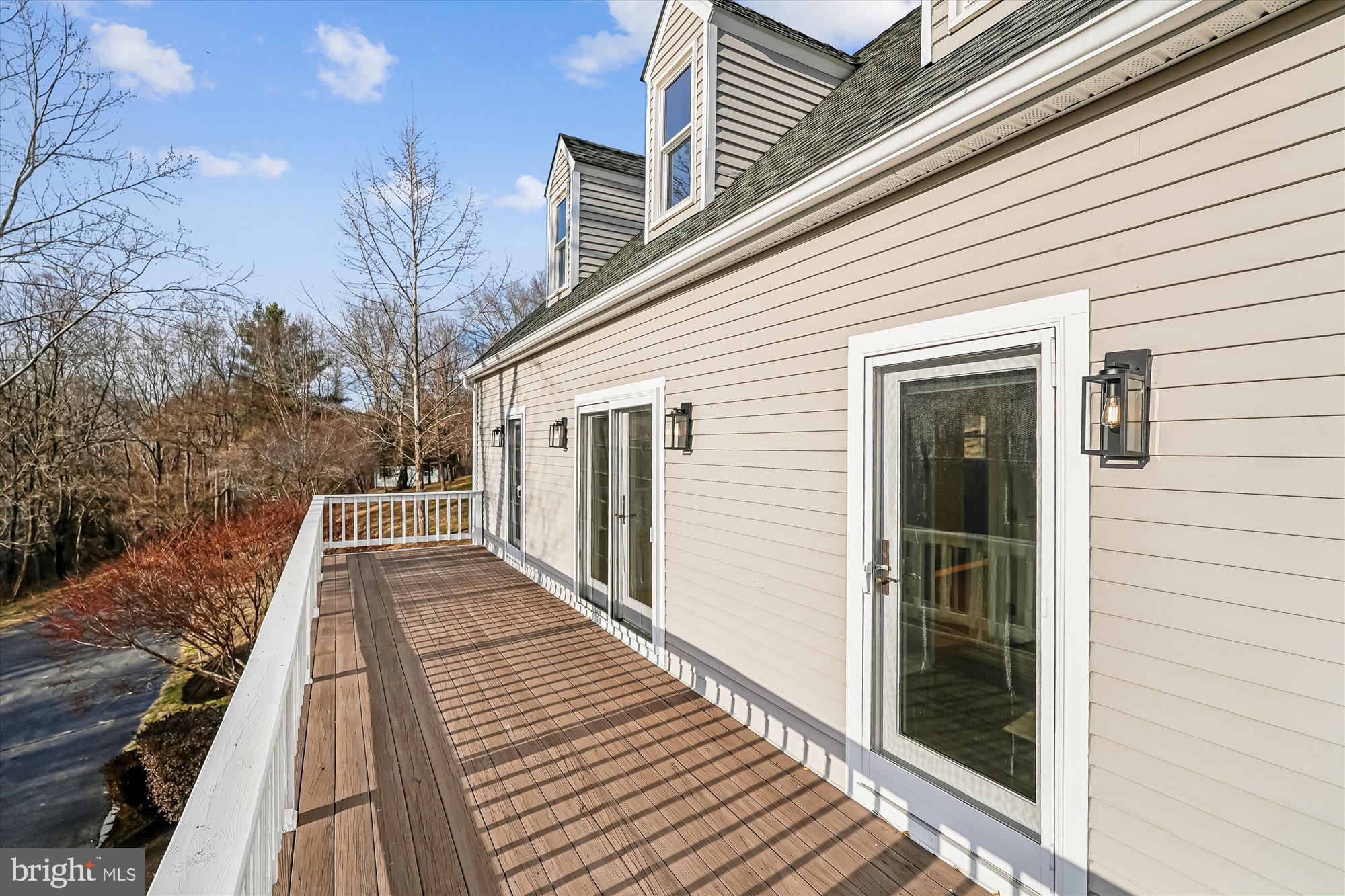 20919 Watermill Road Purcellville, VA 20132 - Photo 23 of 88 Upper Level 1 Deck overlooks Private Front Yard