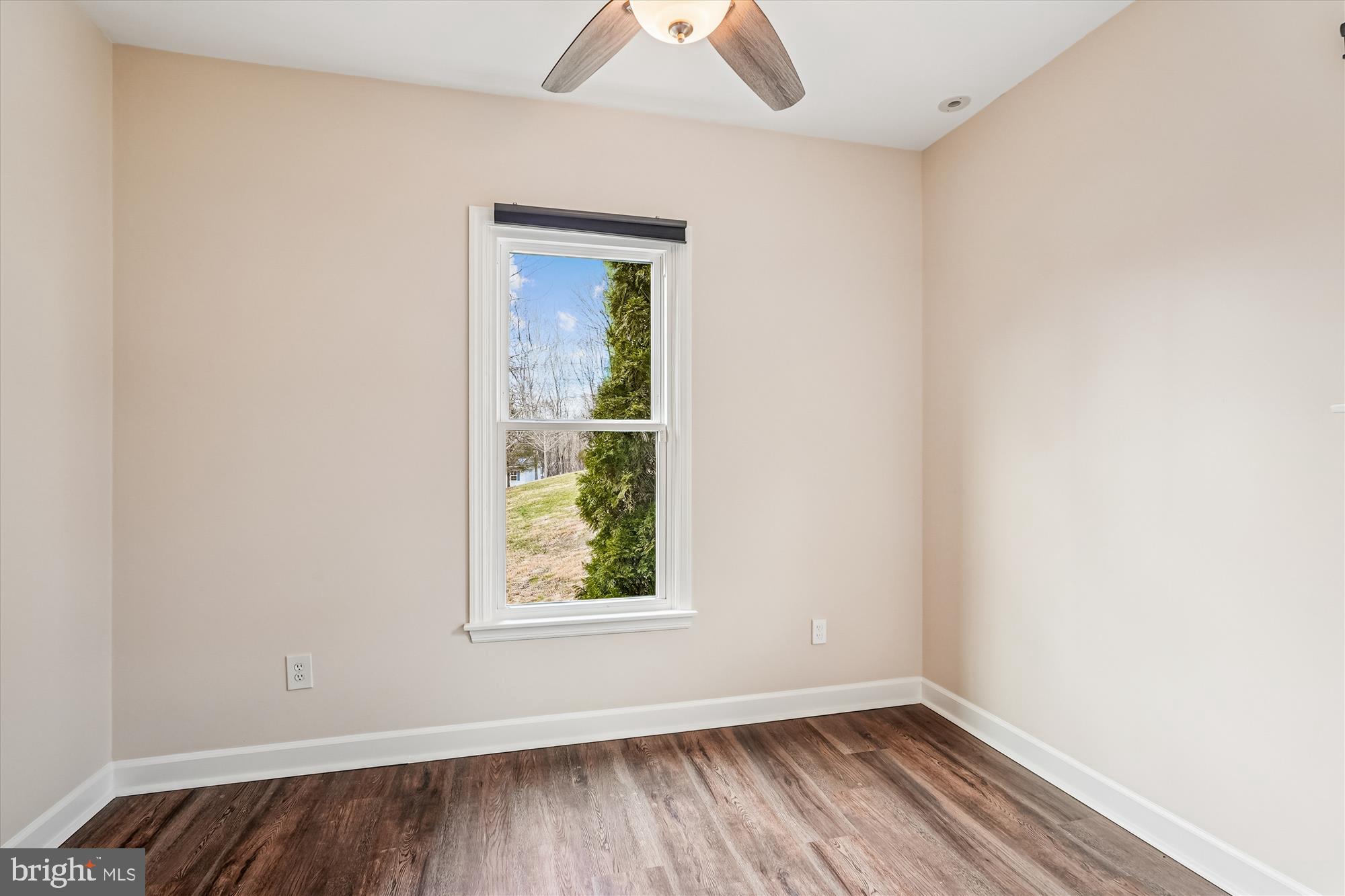 20919 Watermill Road Purcellville, VA 20132 - Photo 30 of 88 Freshly Painted Bedroom 2 w/Ceiling Fan