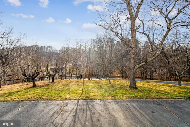 $799,900 | 20919 Watermill Road, Purcellville, VA 20132