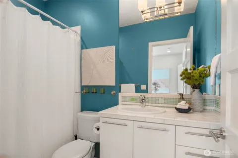 $3,800,000 | 518 14th Avenue West, Kirkland, WA 98033