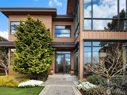 $3,800,000 | 518 14th Avenue West, Kirkland, WA 98033