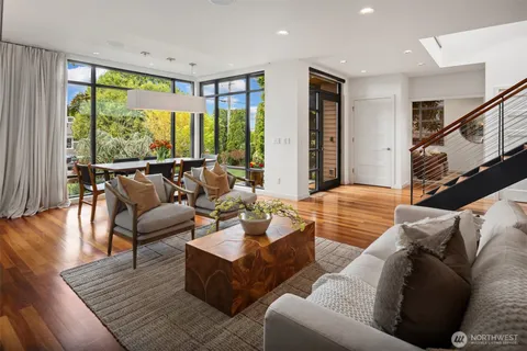 $3,800,000 | 518 14th Avenue West, Kirkland, WA 98033