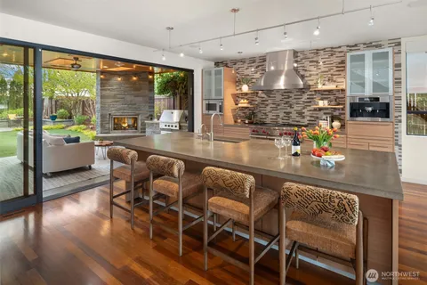 $3,800,000 | 518 14th Avenue West, Kirkland, WA 98033