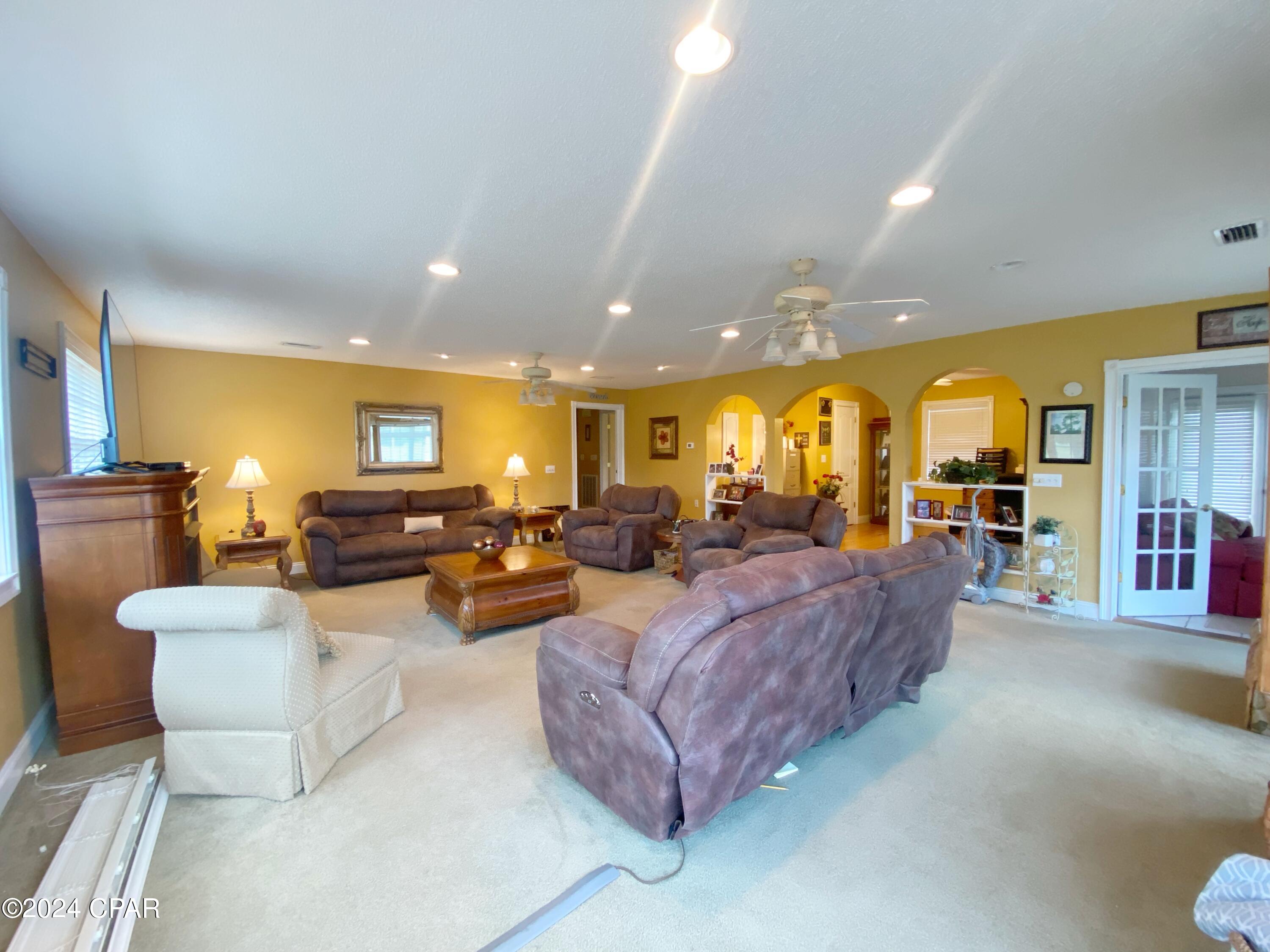 2812 Stephens Road Grand Ridge, FL 32442 - Photo 12 of 60 Gallery Image 12