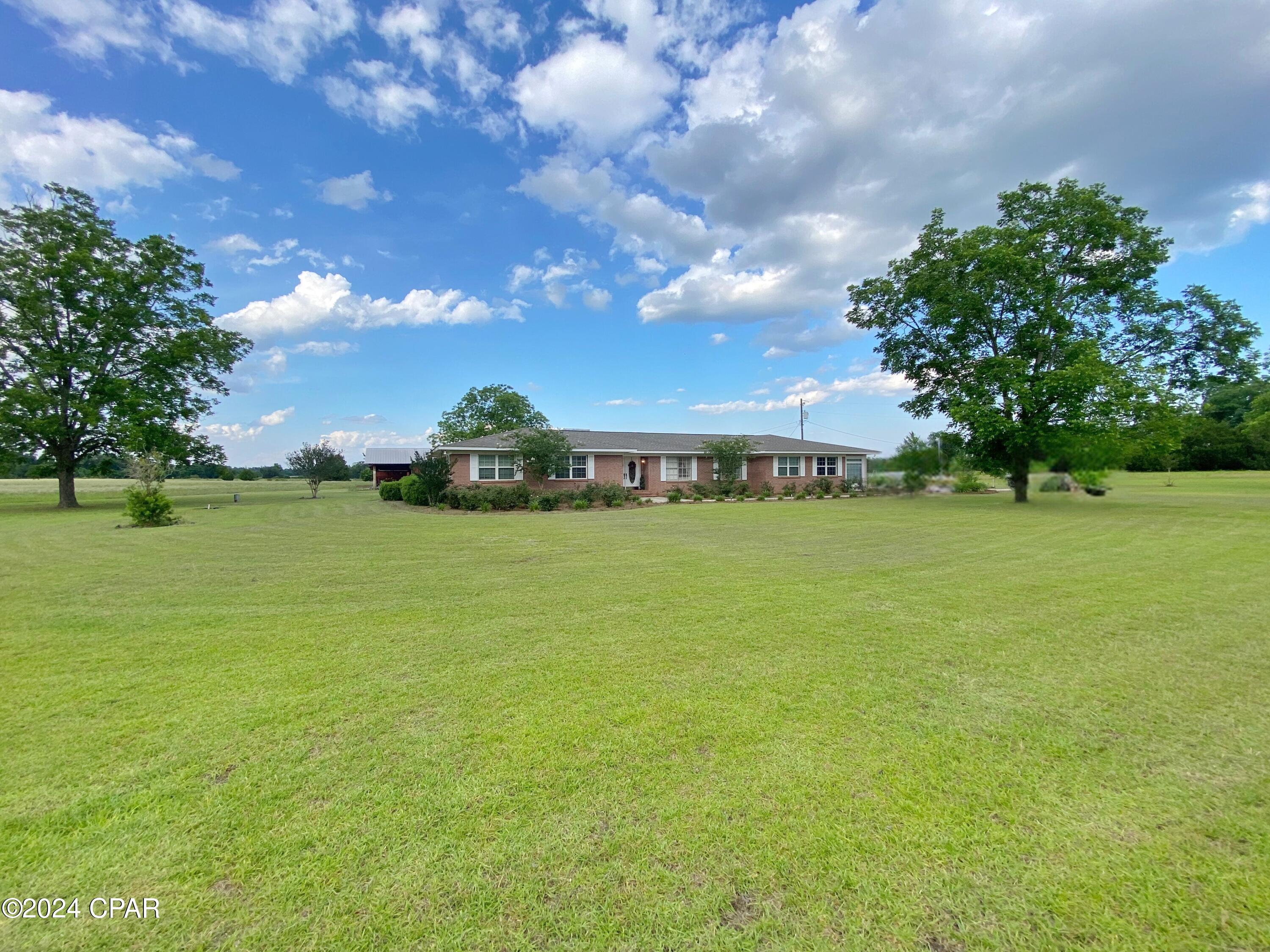 2812 Stephens Road Grand Ridge, FL 32442 - Photo 3 of 60 Gallery Image 3