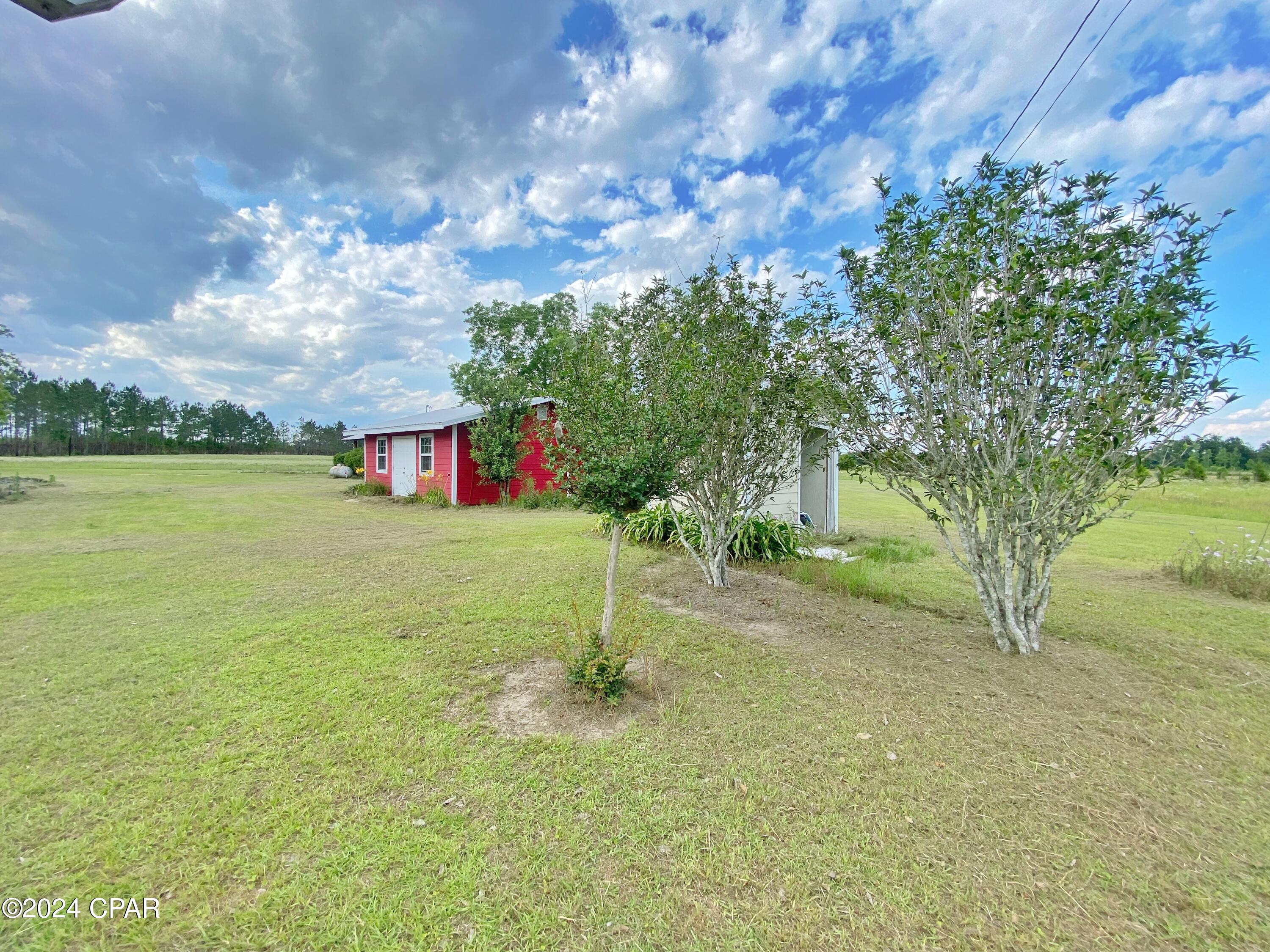 2812 Stephens Road Grand Ridge, FL 32442 - Photo 56 of 60 Gallery Image 56