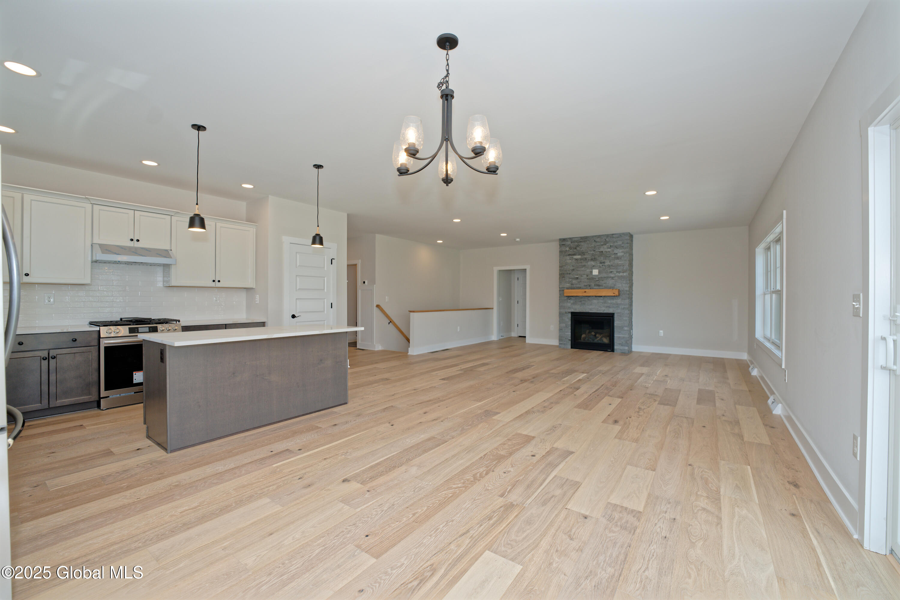 2802 Phillips Road East Greenbush, NY 12033 - Photo 8 of 32 Dining/Kitchen/Great Room
