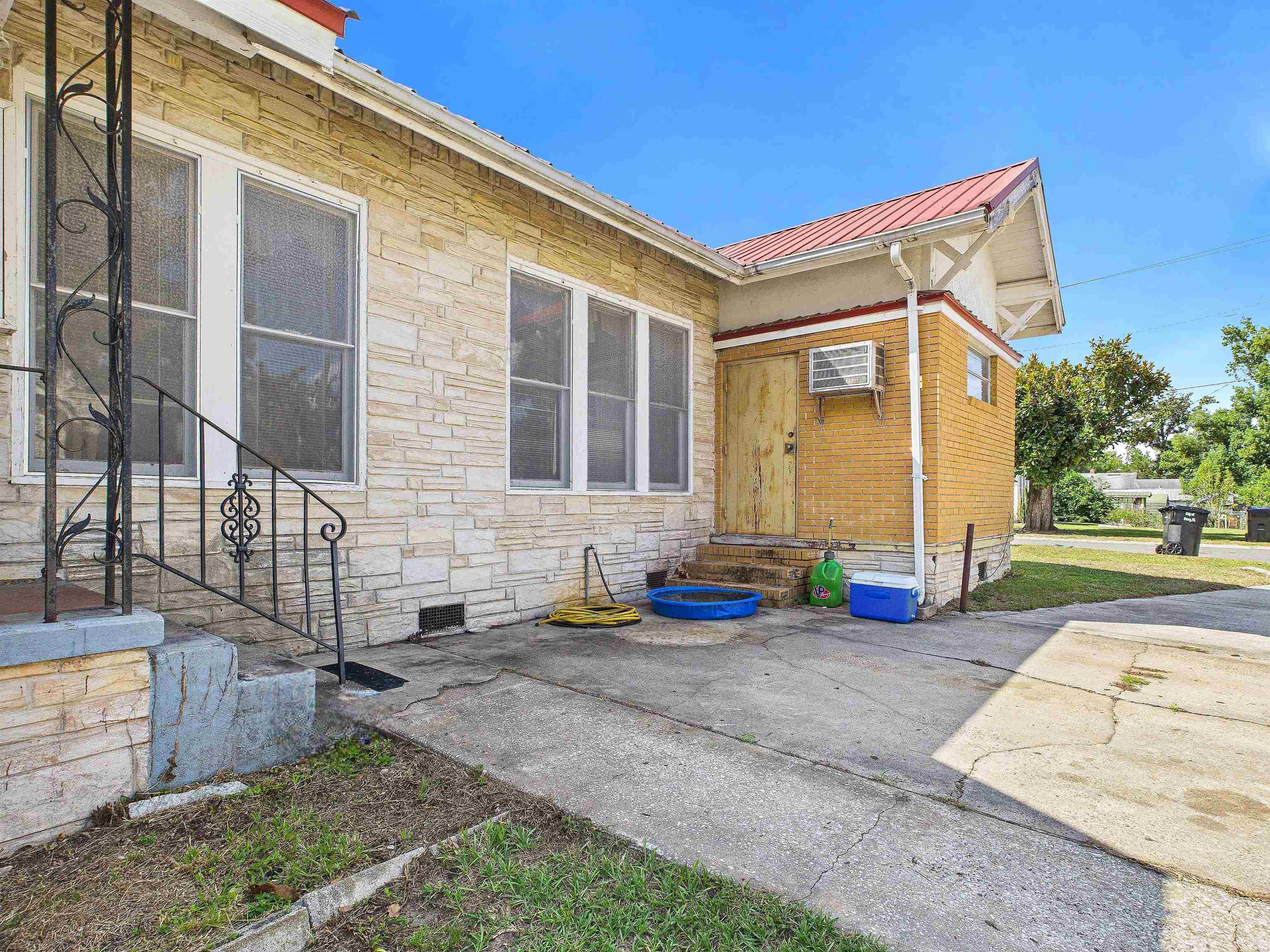 611 West Green Street Perry, FL 32347 - Photo 4 of 37