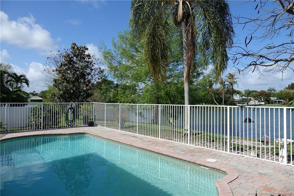 2120 Northwest Marsh Rabbit Lane Jensen Beach, FL 34957 - Photo 24 of 34