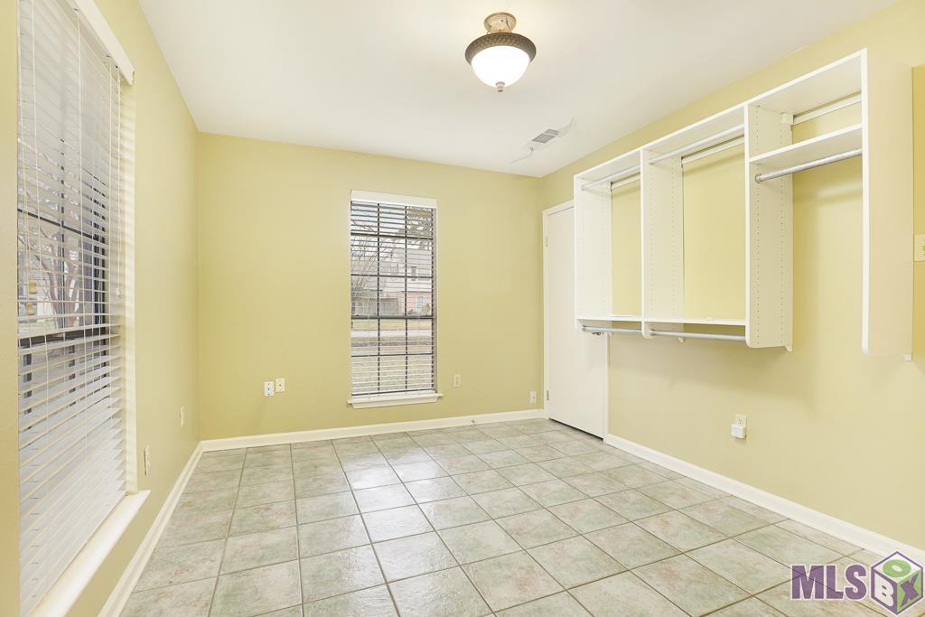 1576 Normandy Drive Baton Rouge, LA 70806 - Photo 21 of 32 Bedroom