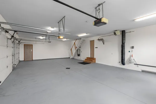 $1,149,000 | 19800 Stephan Drive, Starbuck, MN 56381