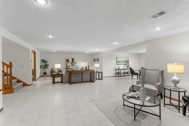 $1,149,000 | 19800 Stephan Drive, Starbuck, MN 56381