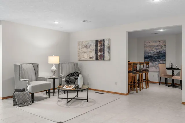 $1,149,000 | 19800 Stephan Drive, Starbuck, MN 56381