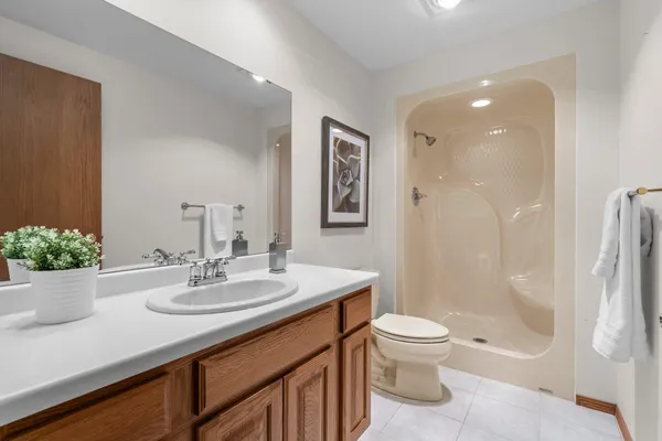 $1,149,000 | 19800 Stephan Drive, Starbuck, MN 56381