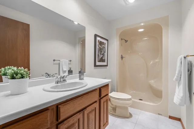 $1,149,000 | 19800 Stephan Drive, Starbuck, MN 56381