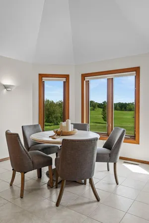 $1,149,000 | 19800 Stephan Drive, Starbuck, MN 56381