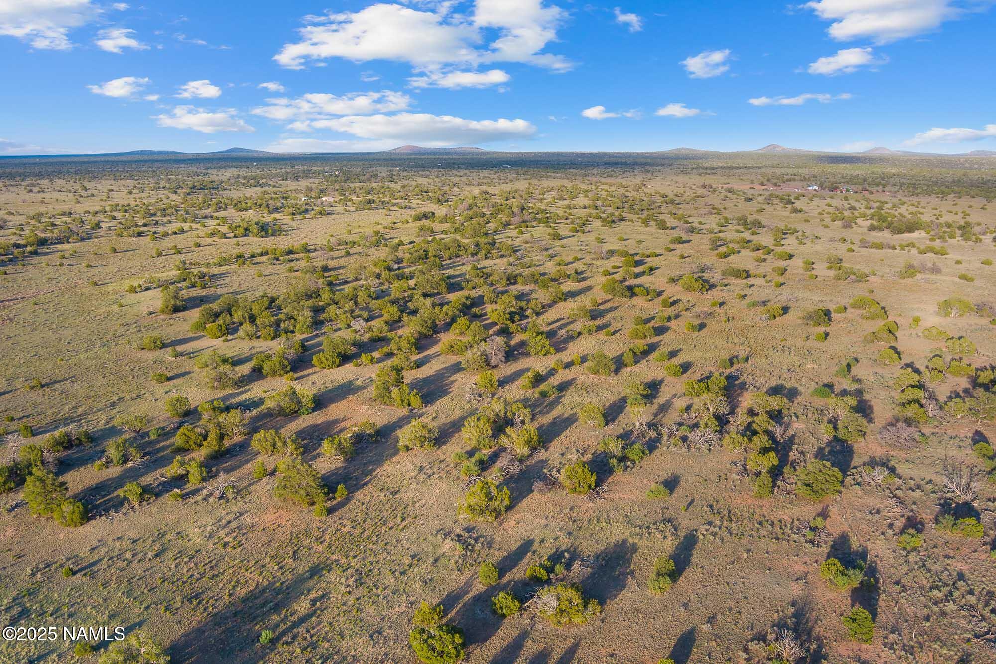 4532 East Indian Meadows Road Williams, AZ 86046 - Photo 13 of 37 a view of city and ocean