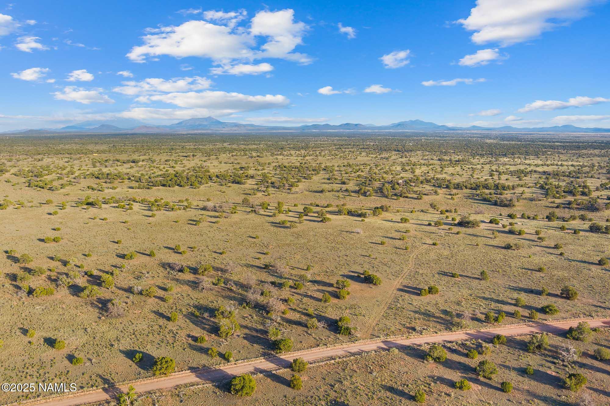 4532 East Indian Meadows Road Williams, AZ 86046 - Photo 5 of 37