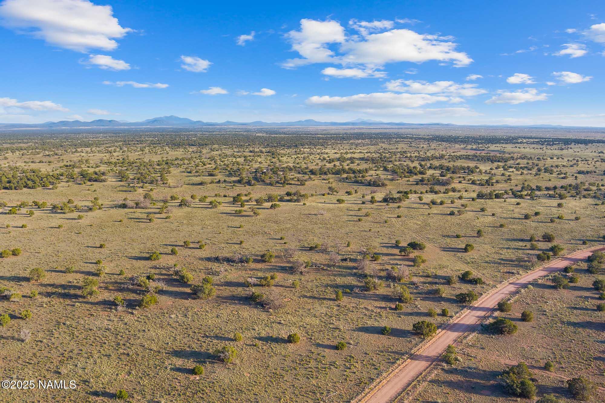 4532 East Indian Meadows Road Williams, AZ 86046 - Photo 6 of 37
