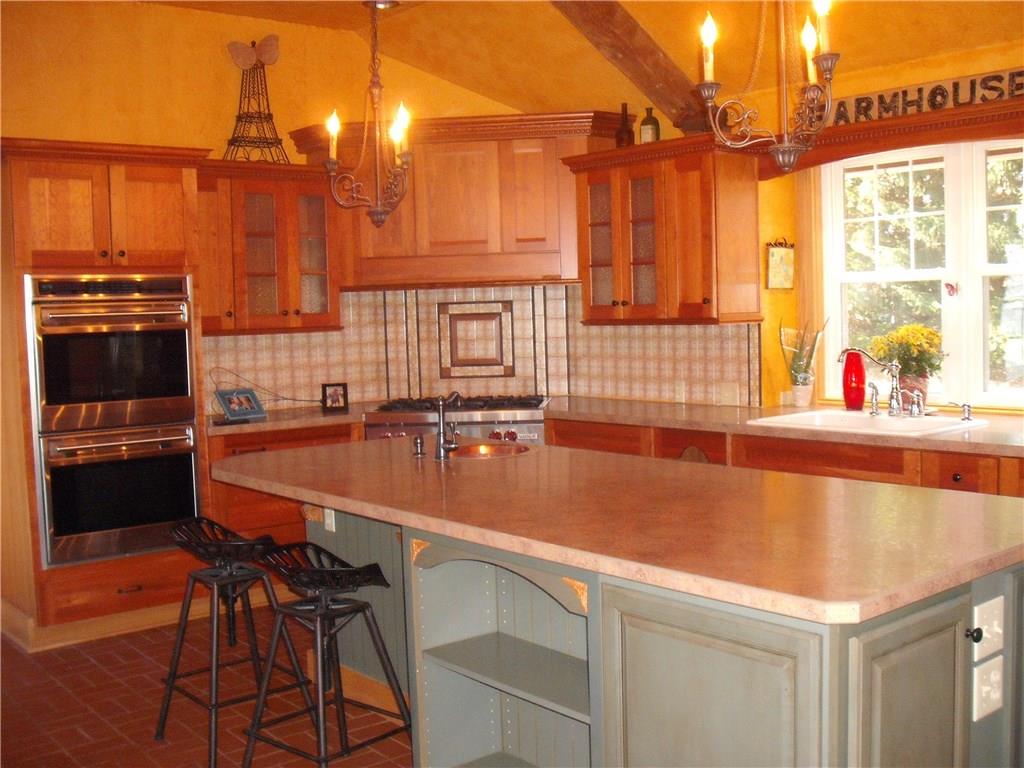 1275 Franklin Road Jackson Center, PA 16133 - Photo 4 of 25 Kitchen
