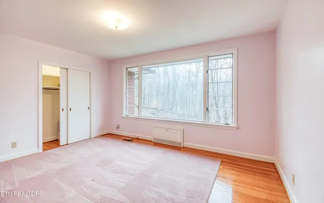 $425,000 | 140 Magna Vista Drive, Harriman, TN 37748