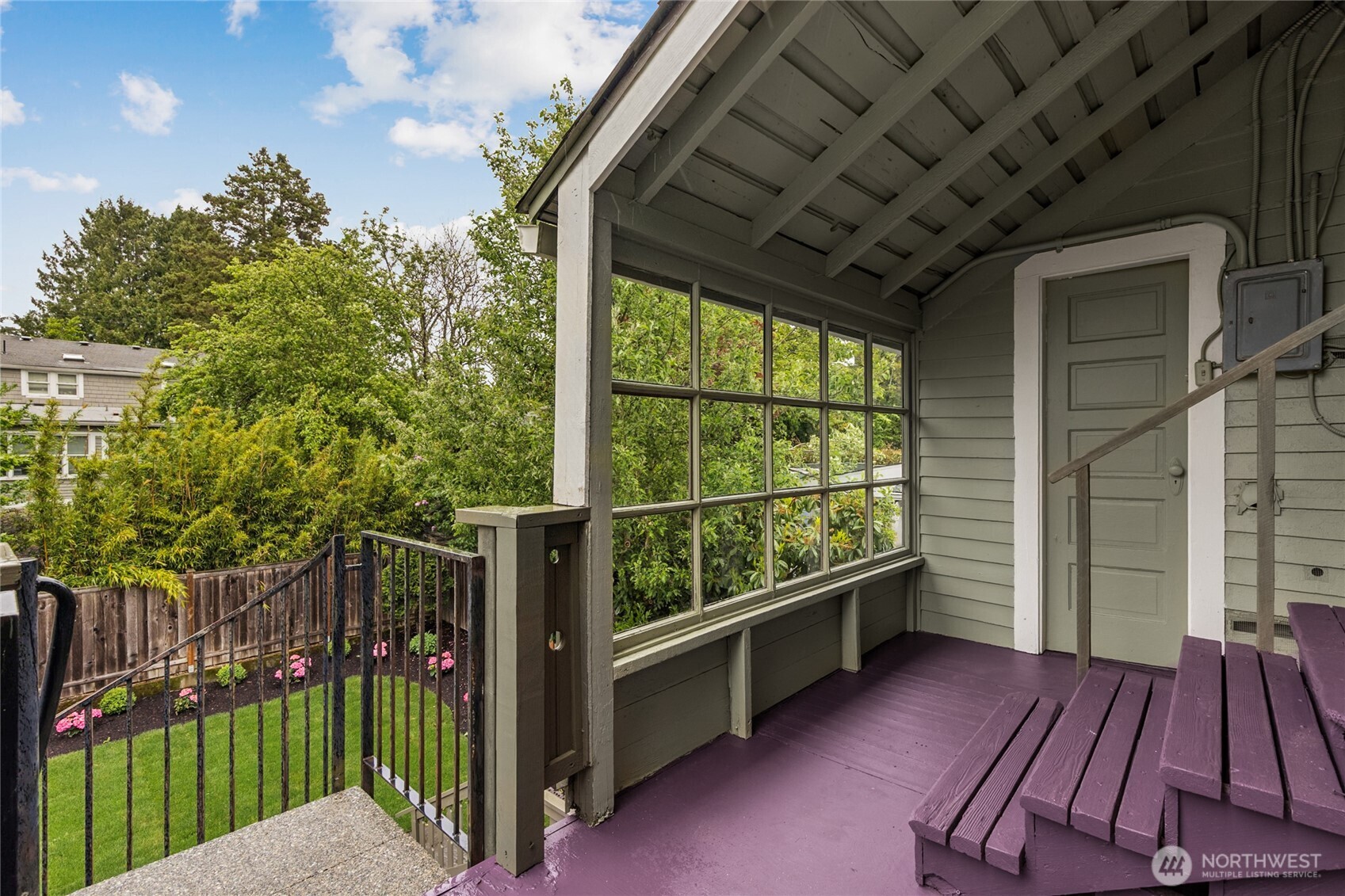 1830 North 54th Street Seattle, WA 98103 - Photo 27 of 35