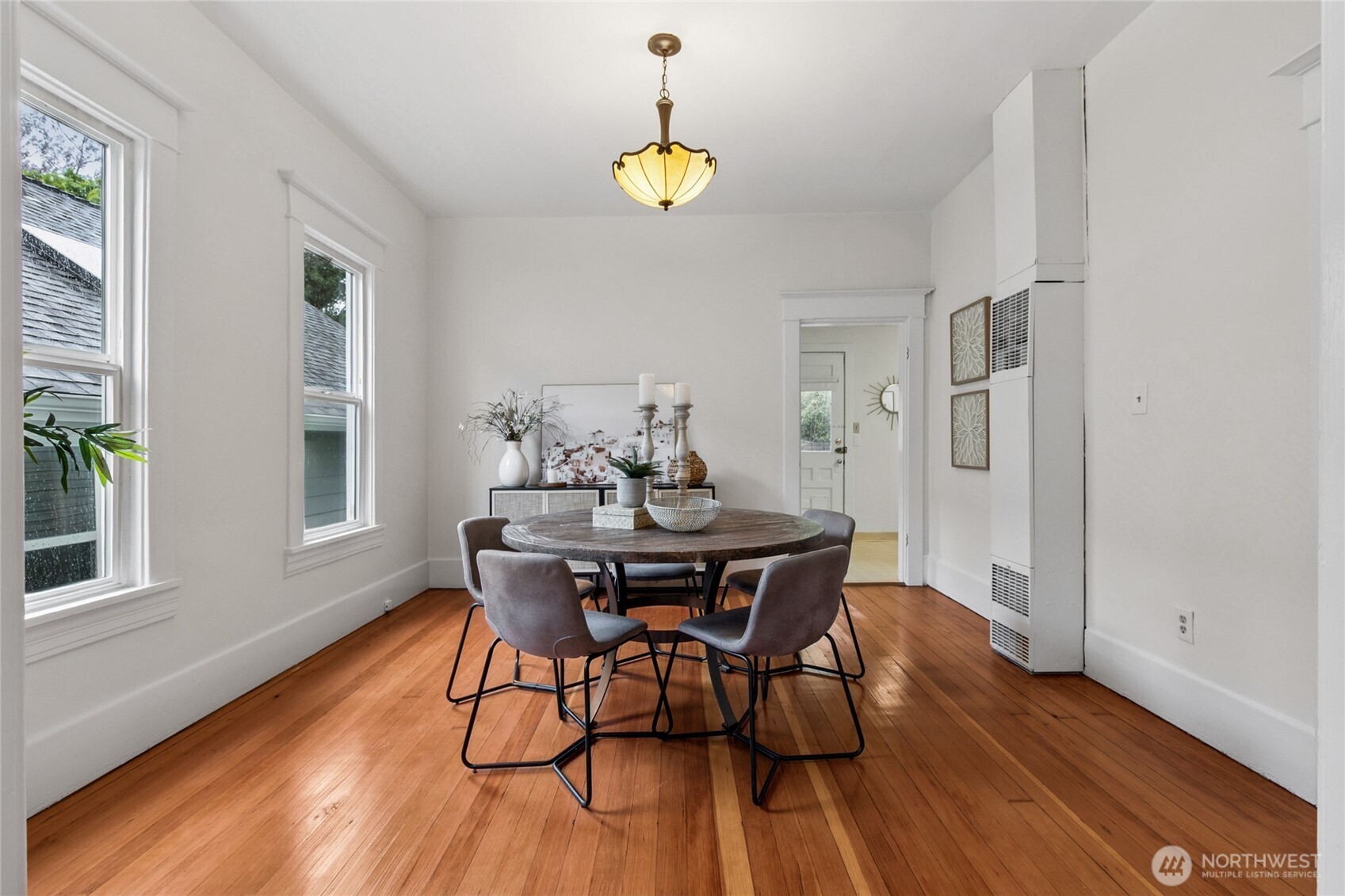 1830 North 54th Street Seattle, WA 98103 - Photo 9 of 35
