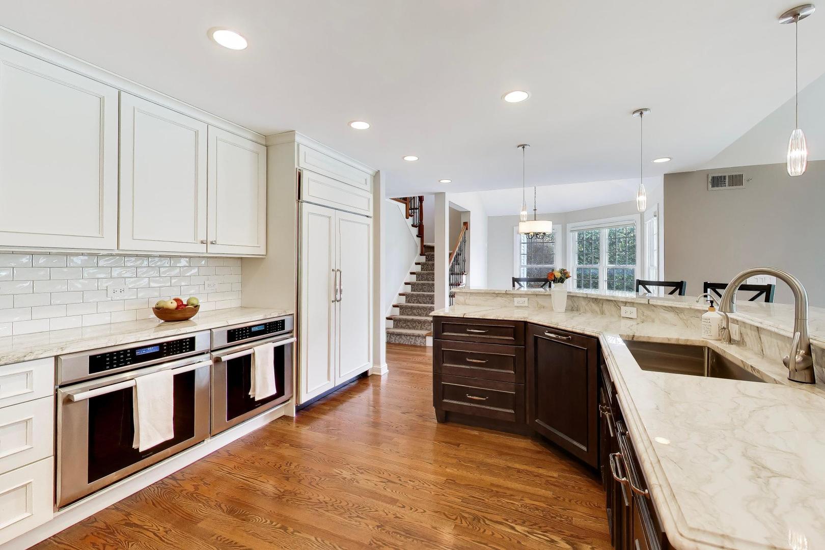 1212 West Clarendon Road Arlington Heights, IL 60004 - Photo 13 of 50
