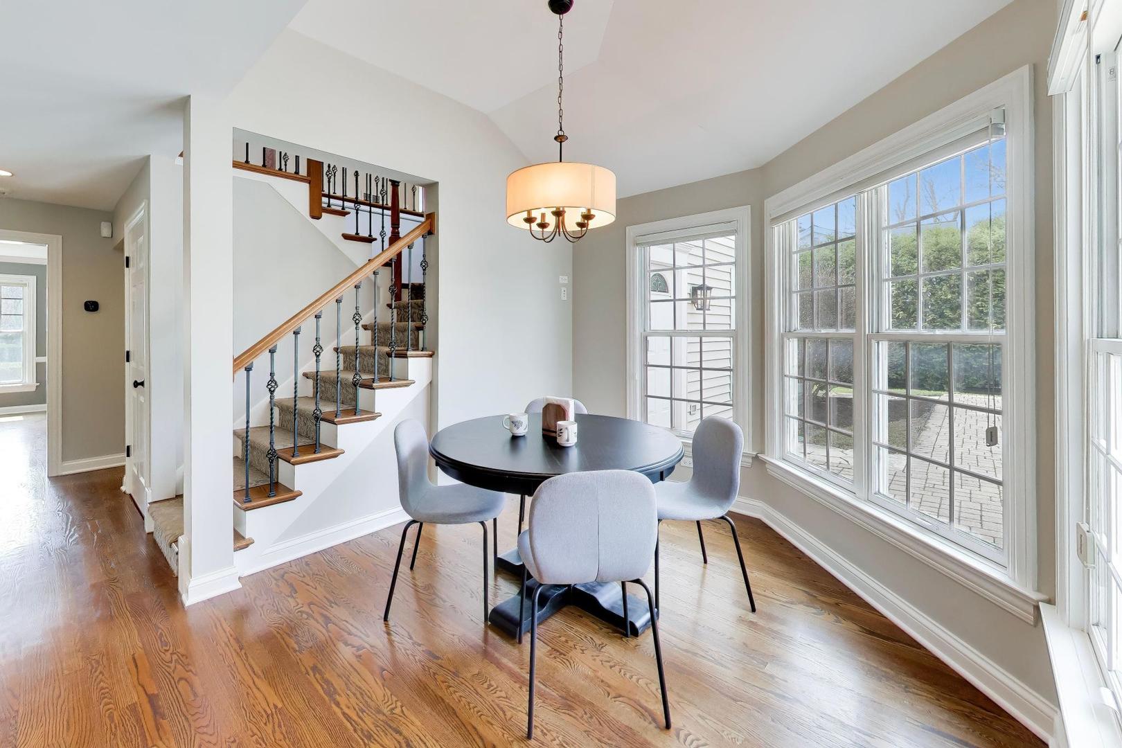 1212 West Clarendon Road Arlington Heights, IL 60004 - Photo 15 of 50