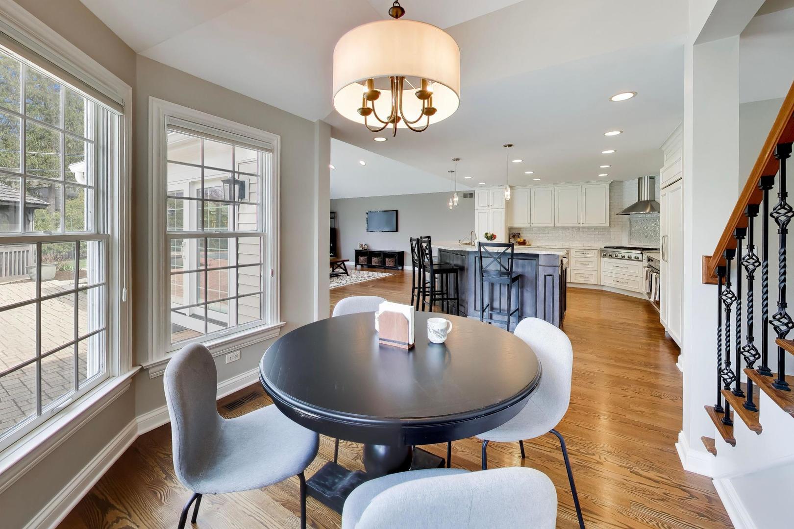 1212 West Clarendon Road Arlington Heights, IL 60004 - Photo 16 of 50