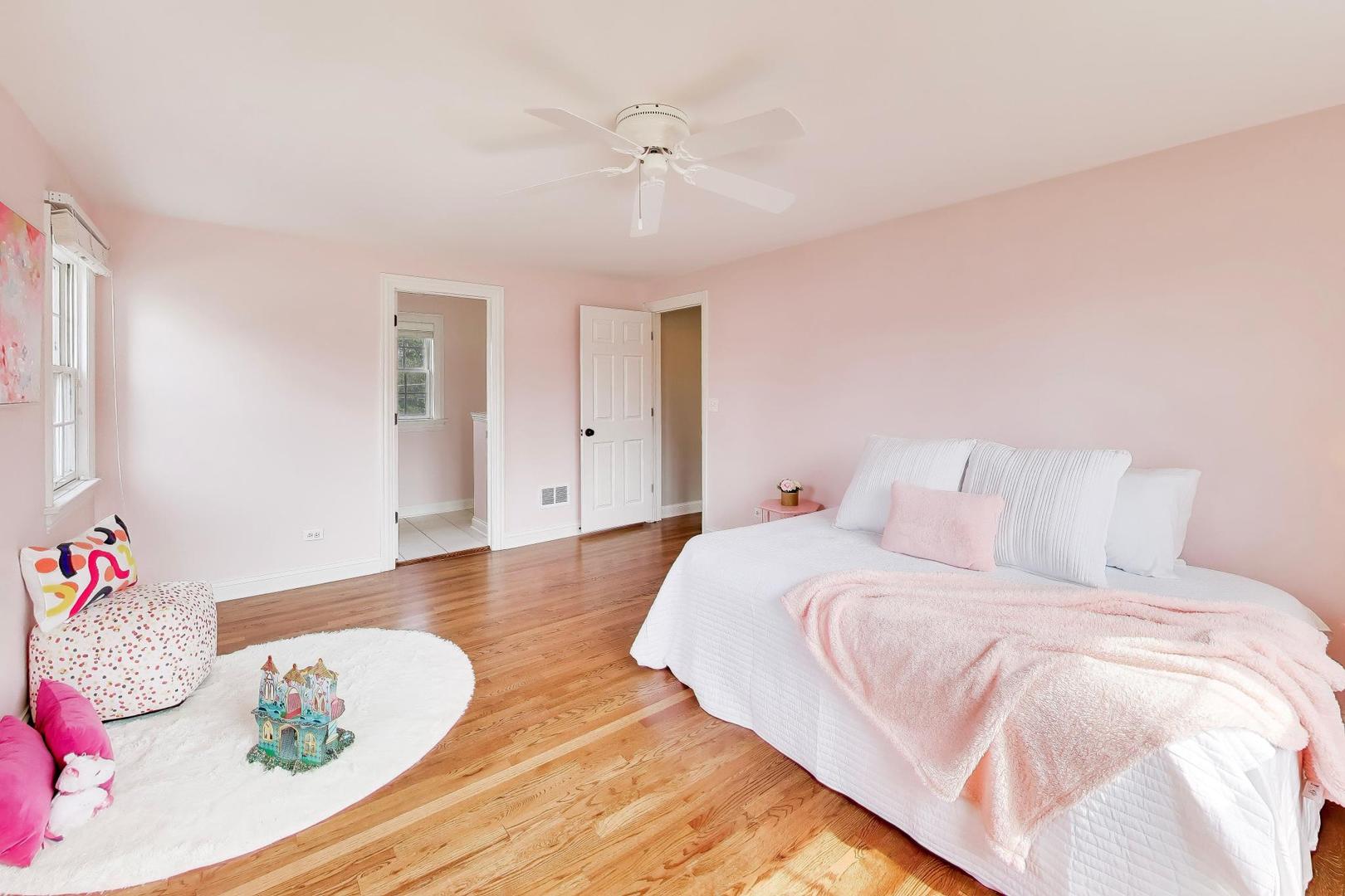 1212 West Clarendon Road Arlington Heights, IL 60004 - Photo 28 of 50