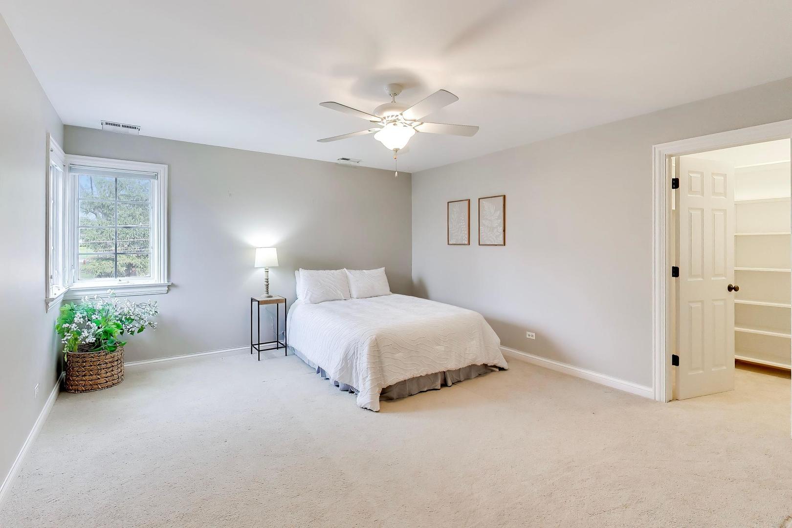 1212 West Clarendon Road Arlington Heights, IL 60004 - Photo 30 of 50