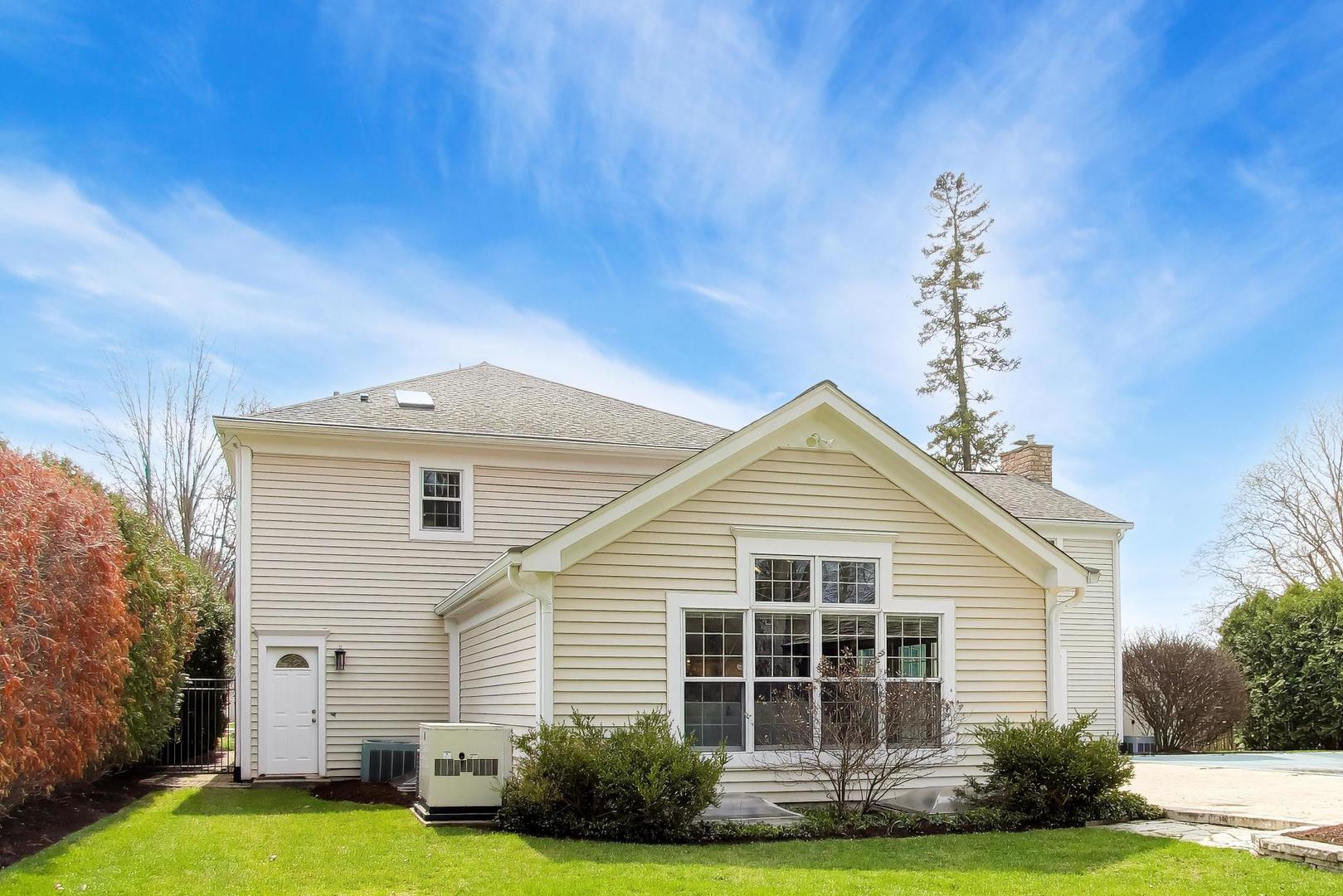 1212 West Clarendon Road Arlington Heights, IL 60004 - Photo 42 of 50
