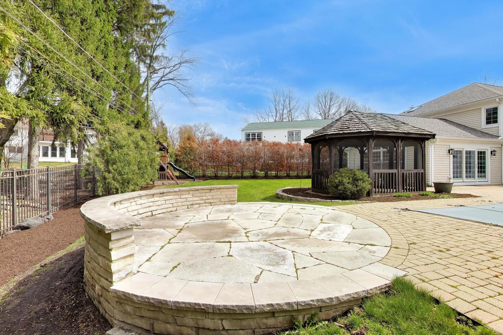 1212 West Clarendon Road Arlington Heights, IL 60004 - Photo 45 of 50