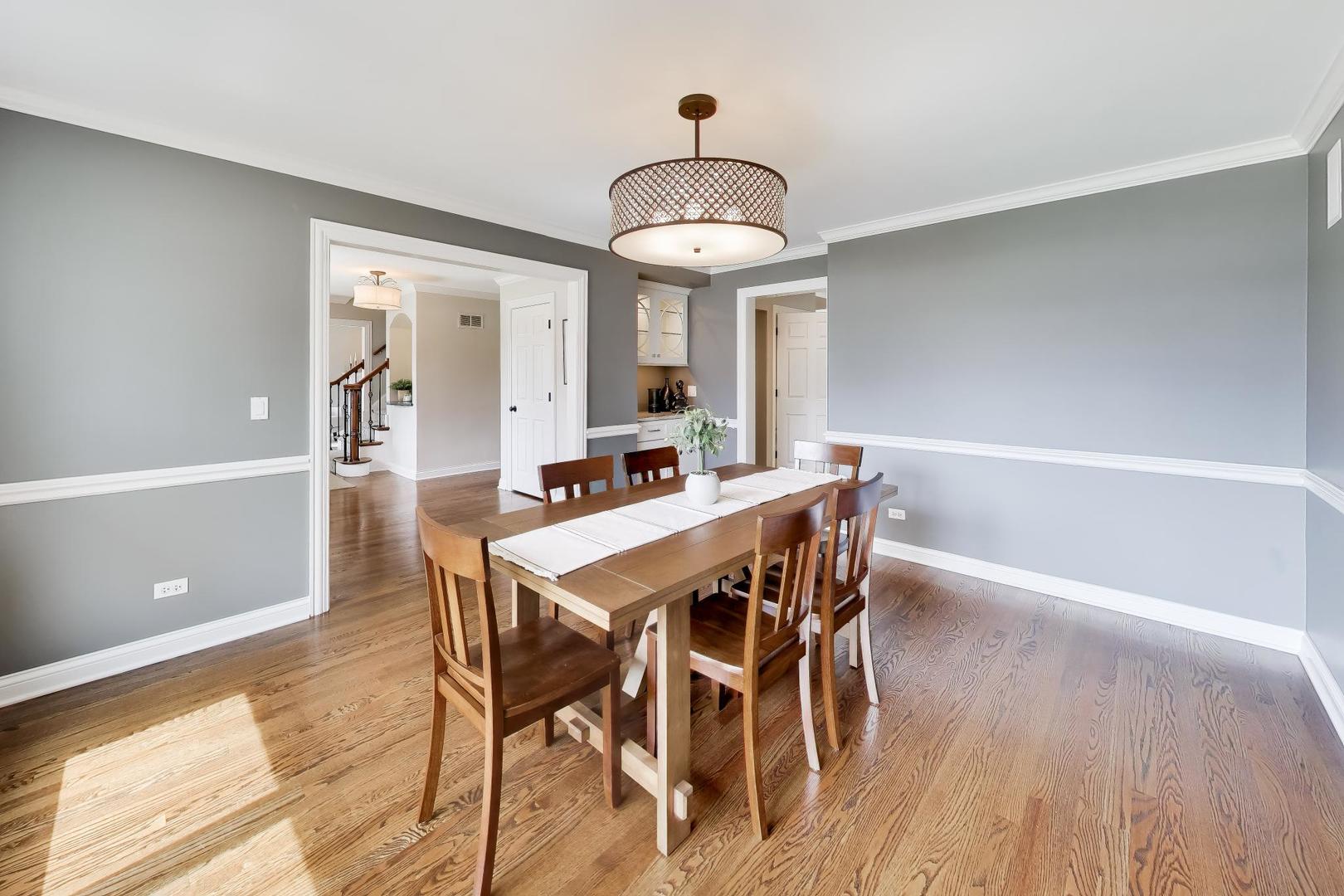 1212 West Clarendon Road Arlington Heights, IL 60004 - Photo 8 of 50