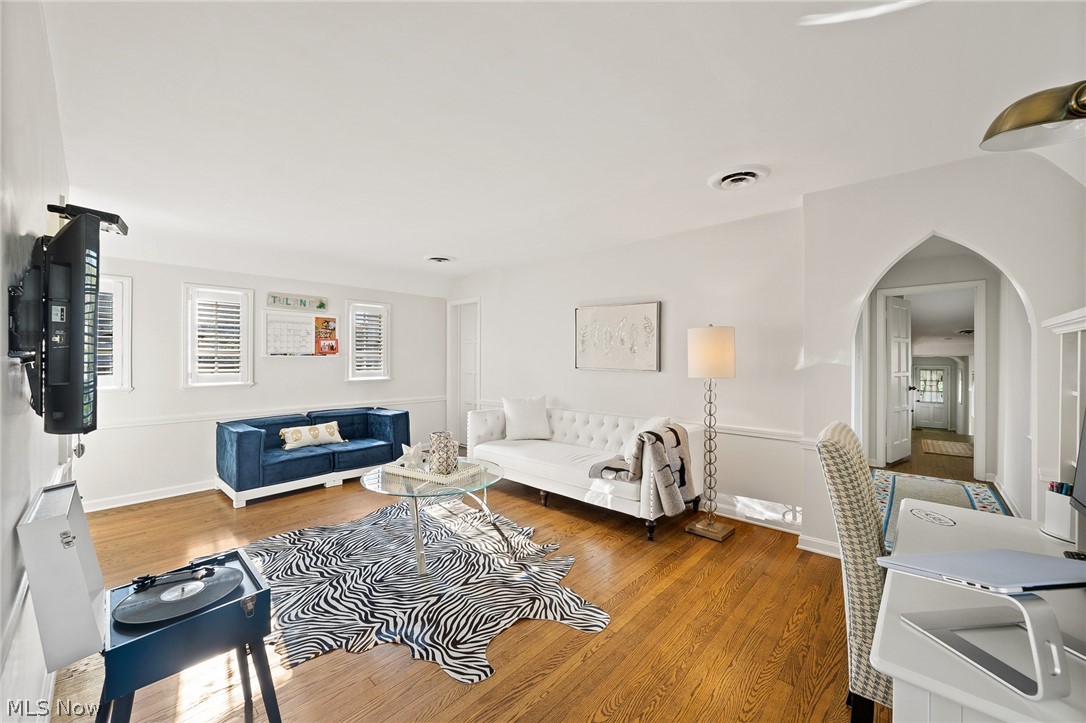 2678 Eaton Road Cleveland, OH 44118 - Photo 26 of 35 Gallery Image 26