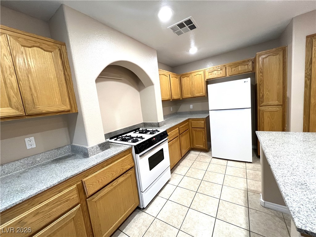 7327 Laburnum Street Las Vegas, NV 89113 - Photo 9 of 35