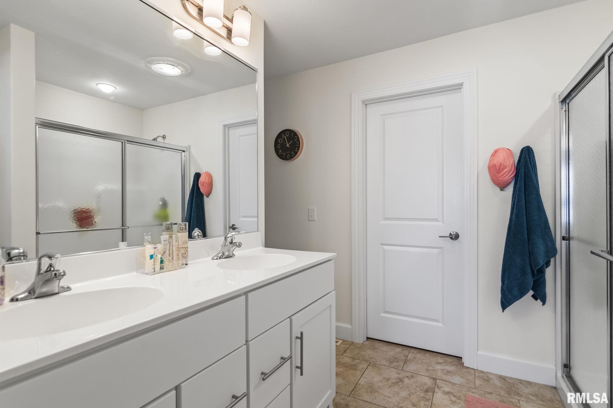 3304 Grassmere Drive Springfield, IL 62711 - Photo 18 of 36