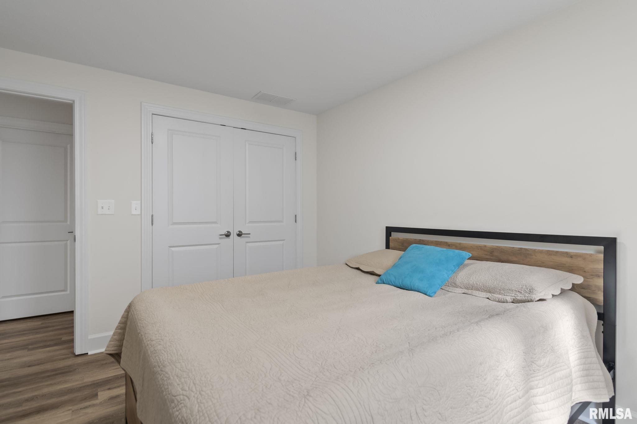 3304 Grassmere Drive Springfield, IL 62711 - Photo 30 of 36