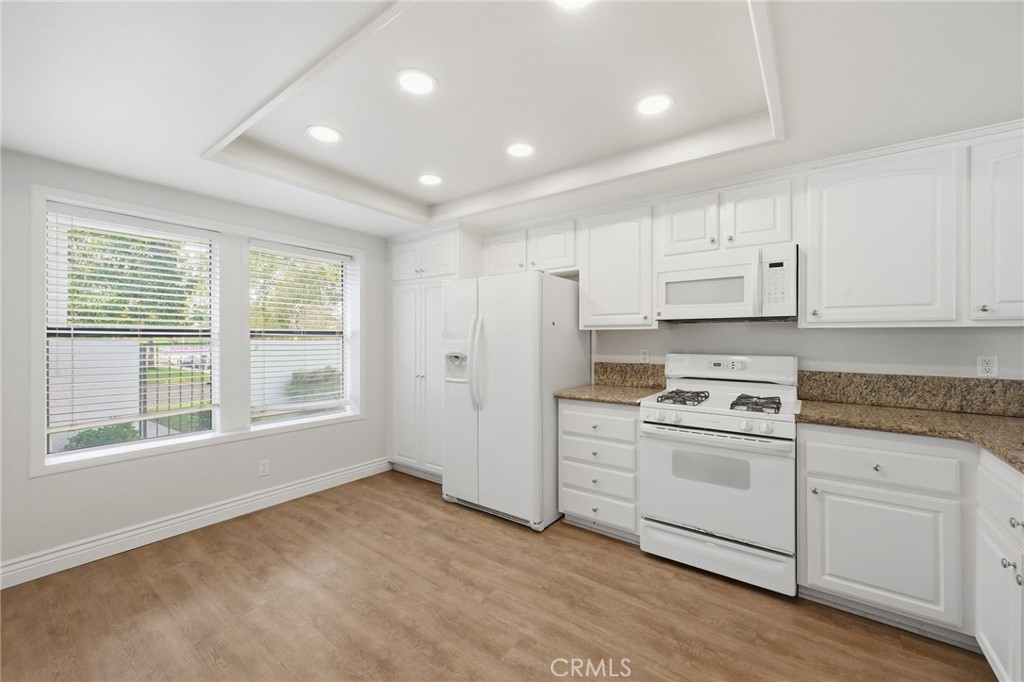 38 Wetstone Irvine, CA 92604 - Photo 15 of 54