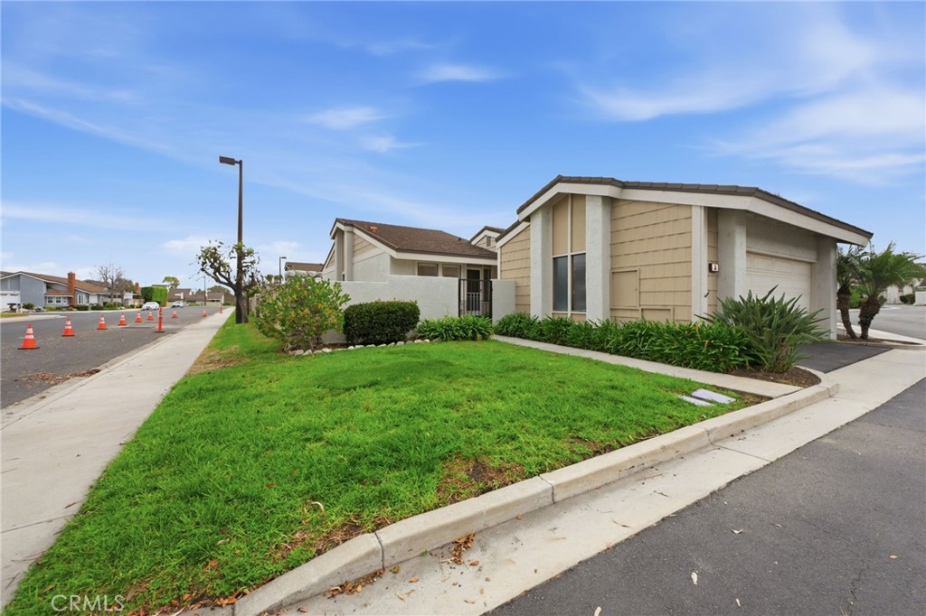 38 Wetstone Irvine, CA 92604 - Photo 44 of 54