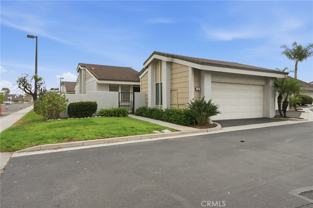 38 Wetstone Irvine, CA 92604 - Photo 51 of 54