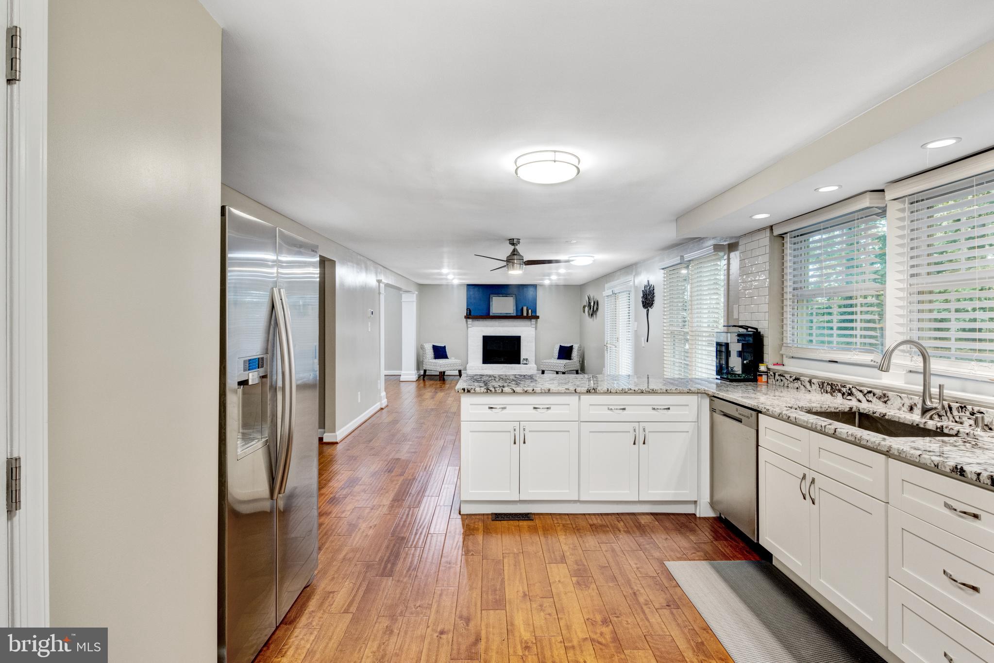 2286 Archdale Road Reston, VA 20191 - Photo 5 of 38